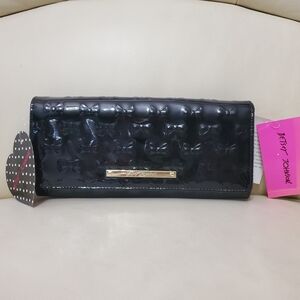 Betsey Johnson black clutch with detachable chain strap